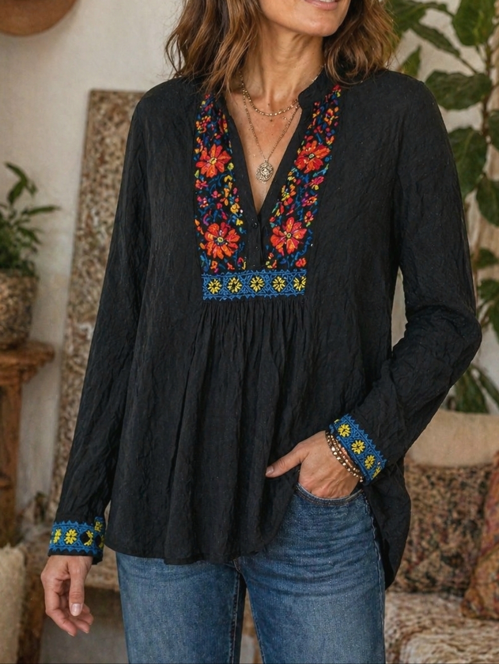 JOHNNY WAS Black EMBROIDERED Long Sleeve Lightweight BLOUSE Top Women's Size XS